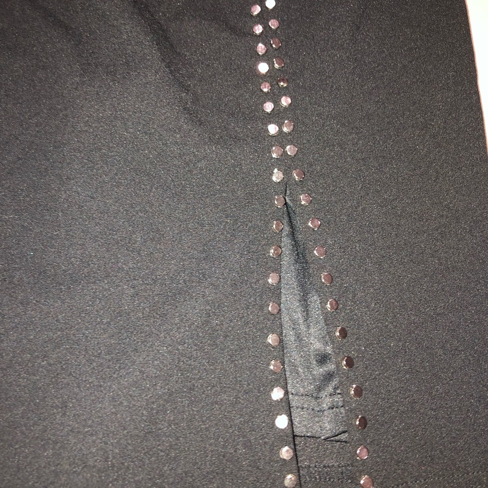 Sexy Black Lulus pencil skirt with slit side - Picture 2 of 4